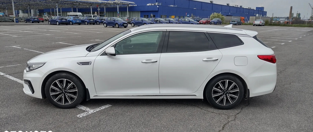 Kia Optima cena 76875 przebieg: 164000, rok produkcji 2019 z Gdynia małe 497